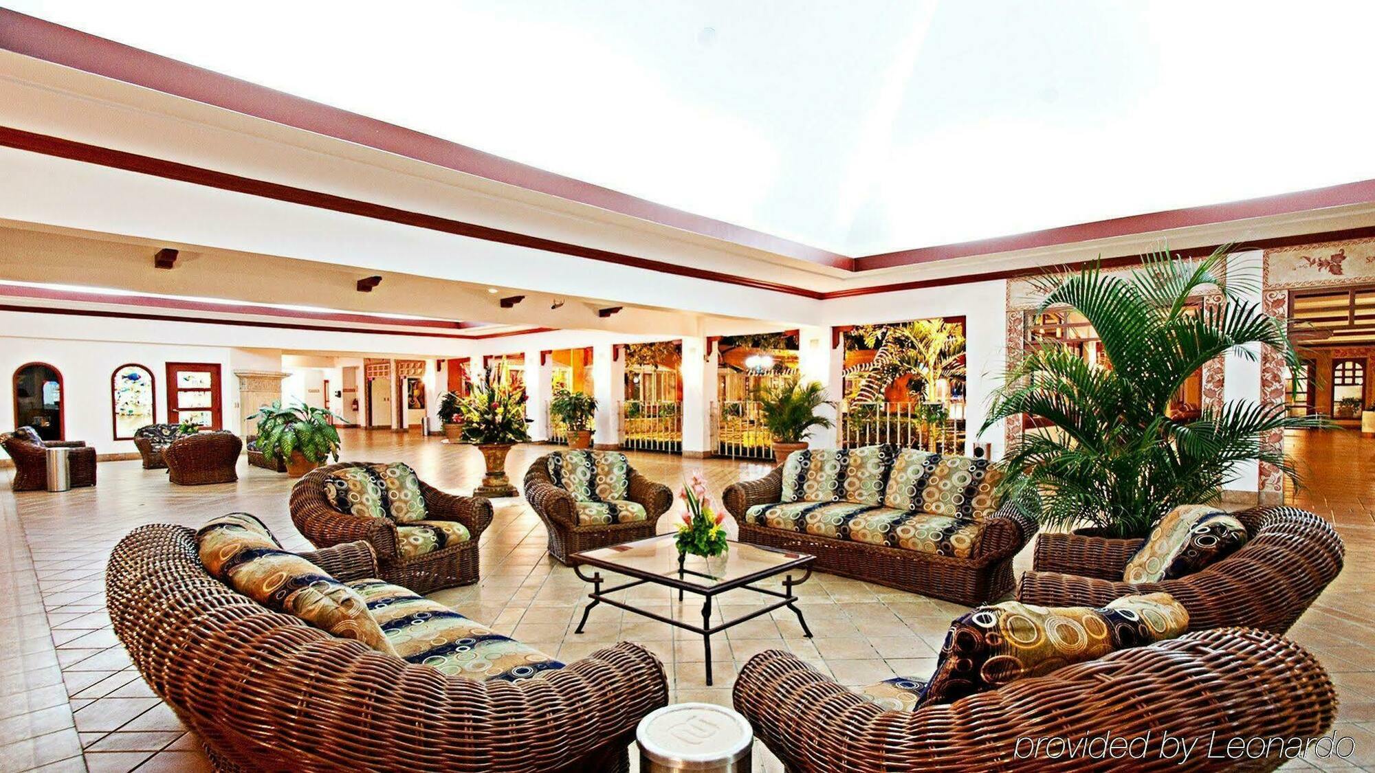 Hotel Globales Camino Real Managua Exterior foto